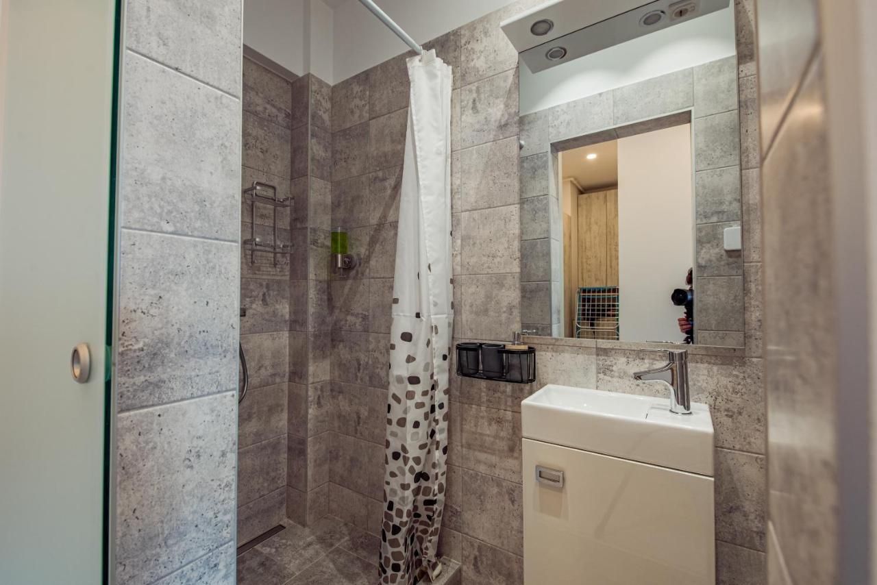 Cozy Penthousestudio Cityview W12 Bucareste Exterior foto