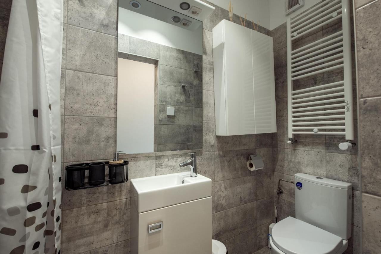 Cozy Penthousestudio Cityview W12 Bucareste Exterior foto